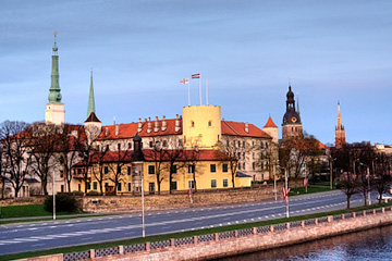 利耶帕亞機場三字代碼(LPX)_Liepaya空運機場,拉脫維亞機場