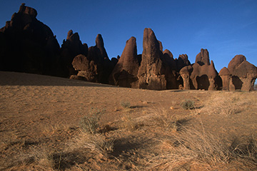 邦戈爾機場三字代碼(OGR)_Bongor空運機場,乍得機場