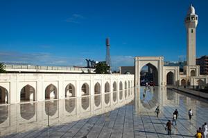 巴里薩爾機場三字代碼(BZL)_Barisa